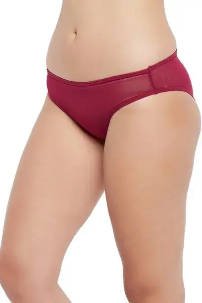 clovia-picture-low-waist-bikini-panty-in-maroon-458106.webp