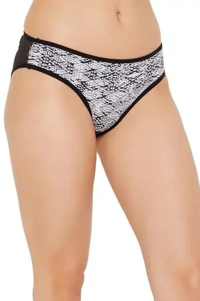 clovia-picture-low-waist-printed-bikini-panty-in-grey-923674.webp