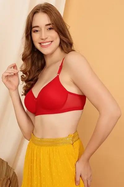 Padded Non-Wired T-Shirt Bra In Red